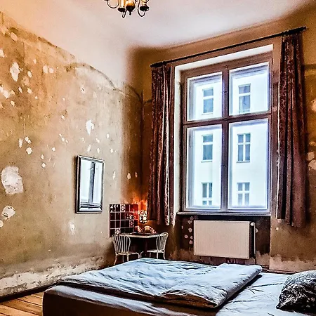 Vintage And Artistic Altbau *